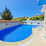 The Fountain Otel Çeşme