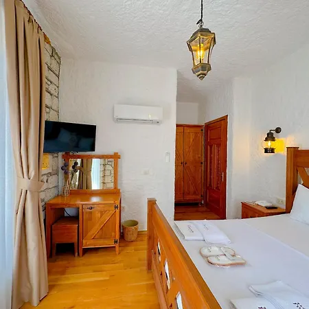 The Fountain Hotell *
